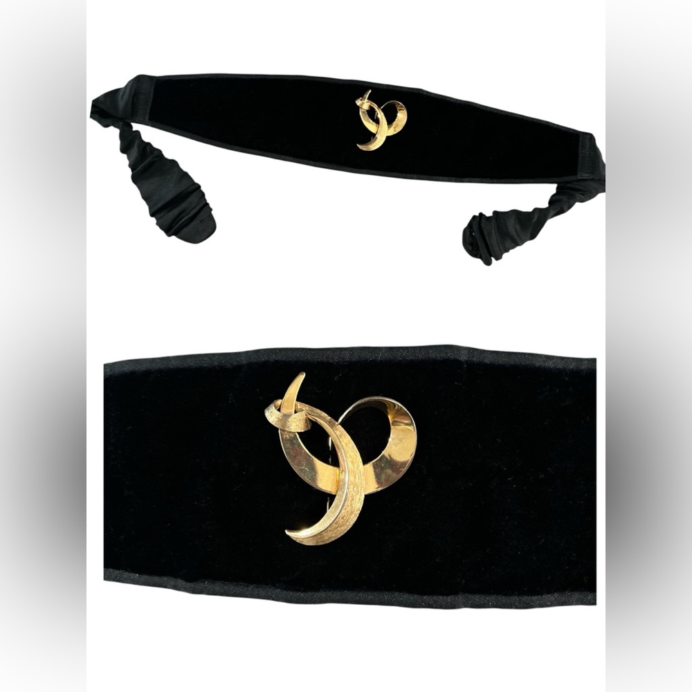 Vintage Black Velvet belt with vintage Gold Accent broach